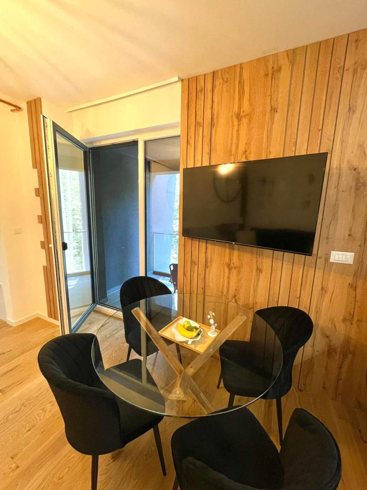 Apartment Oaza *